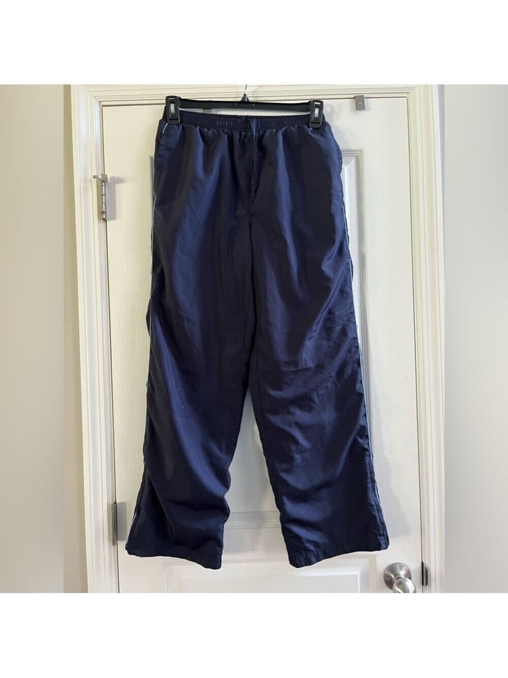 Women’s Oleg Cassini Sport Athletic Track Pants. Navy. Zip leg. Lined. Size M